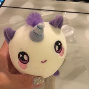 ❤️❤️Free with $20 Purchase. Small spot❤️❤️